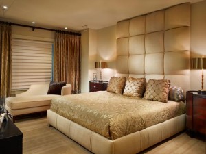 DP_Joe-Berkowitz-contemporary-gold-master-bedroom